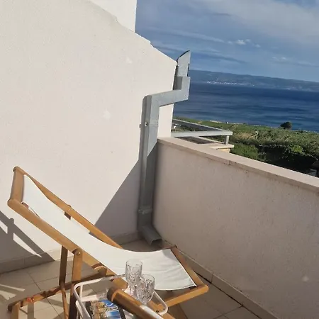 Rooftop Sea View 公寓 *